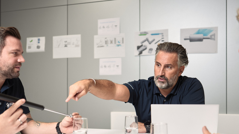 Technisches Meeting bei Hahn Gasfedern