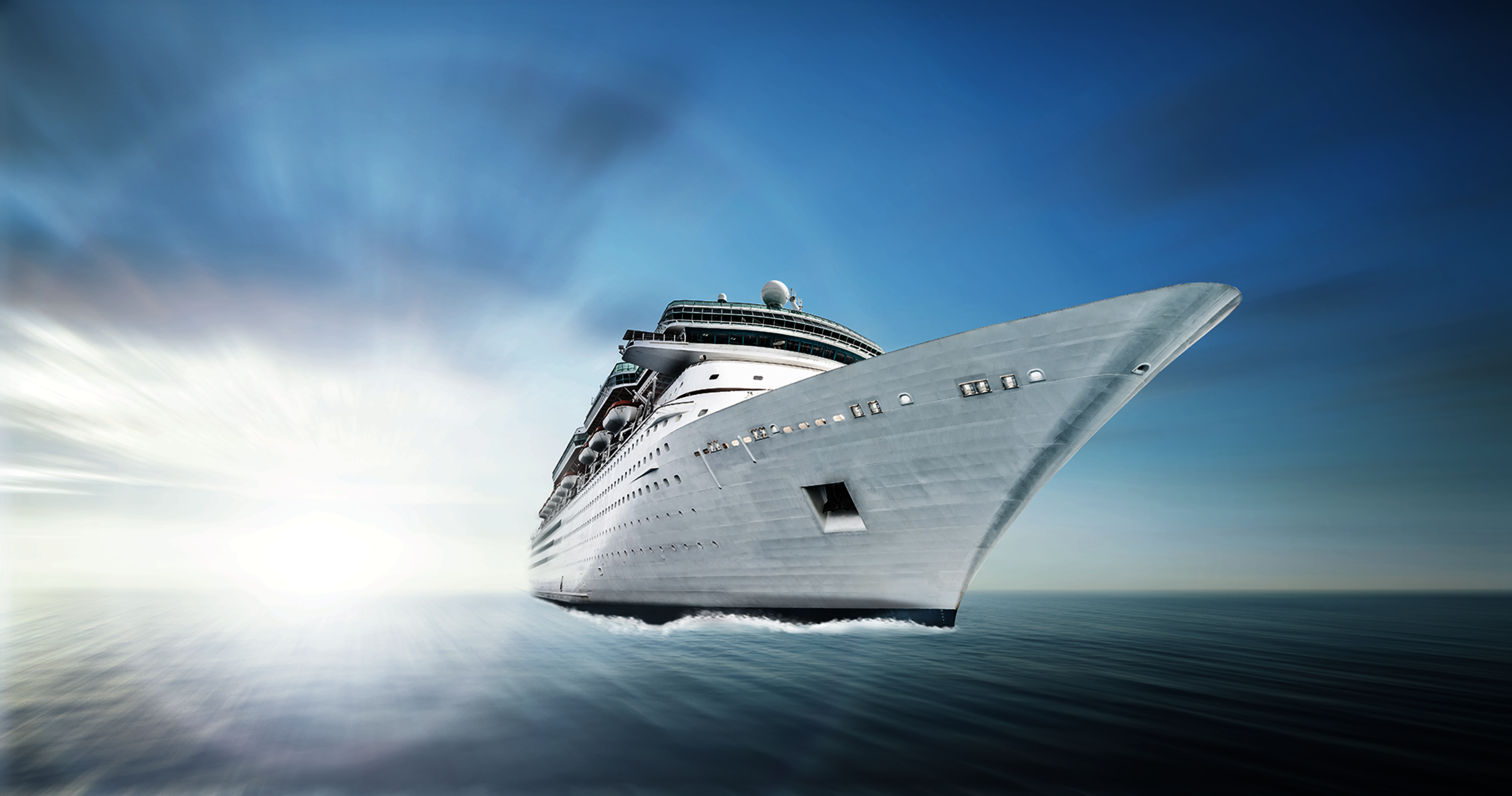 Kreuzfahrtschiff auf dem Meer, enthält Anwendungen von Gasfedern in Türen, Klappen und Möbeln im maritimen Bereich.